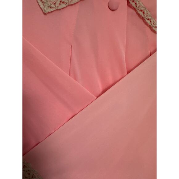 NWT Vintage Vanity Fair Pink Lace Trim Robe Size 34 - Picture 13 of 13